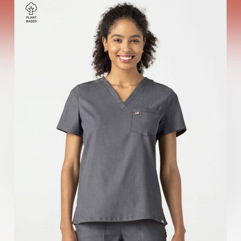 Mediclo Sustainable Scrub top